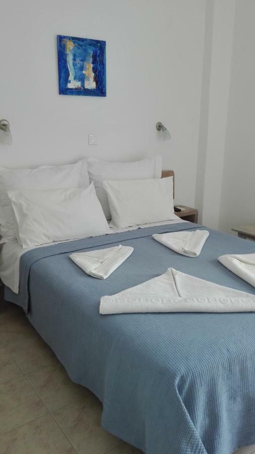 Londos Hotel ปิโซ ลิวาดิ ภายนอก รูปภาพ