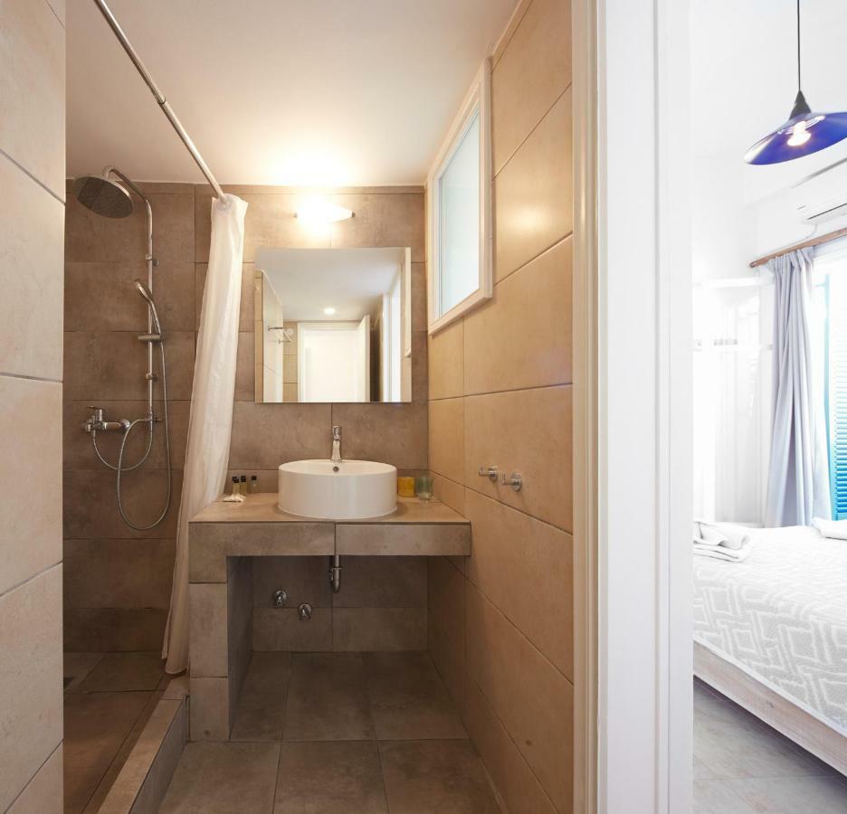 Londos Hotel ปิโซ ลิวาดิ ภายนอก รูปภาพ